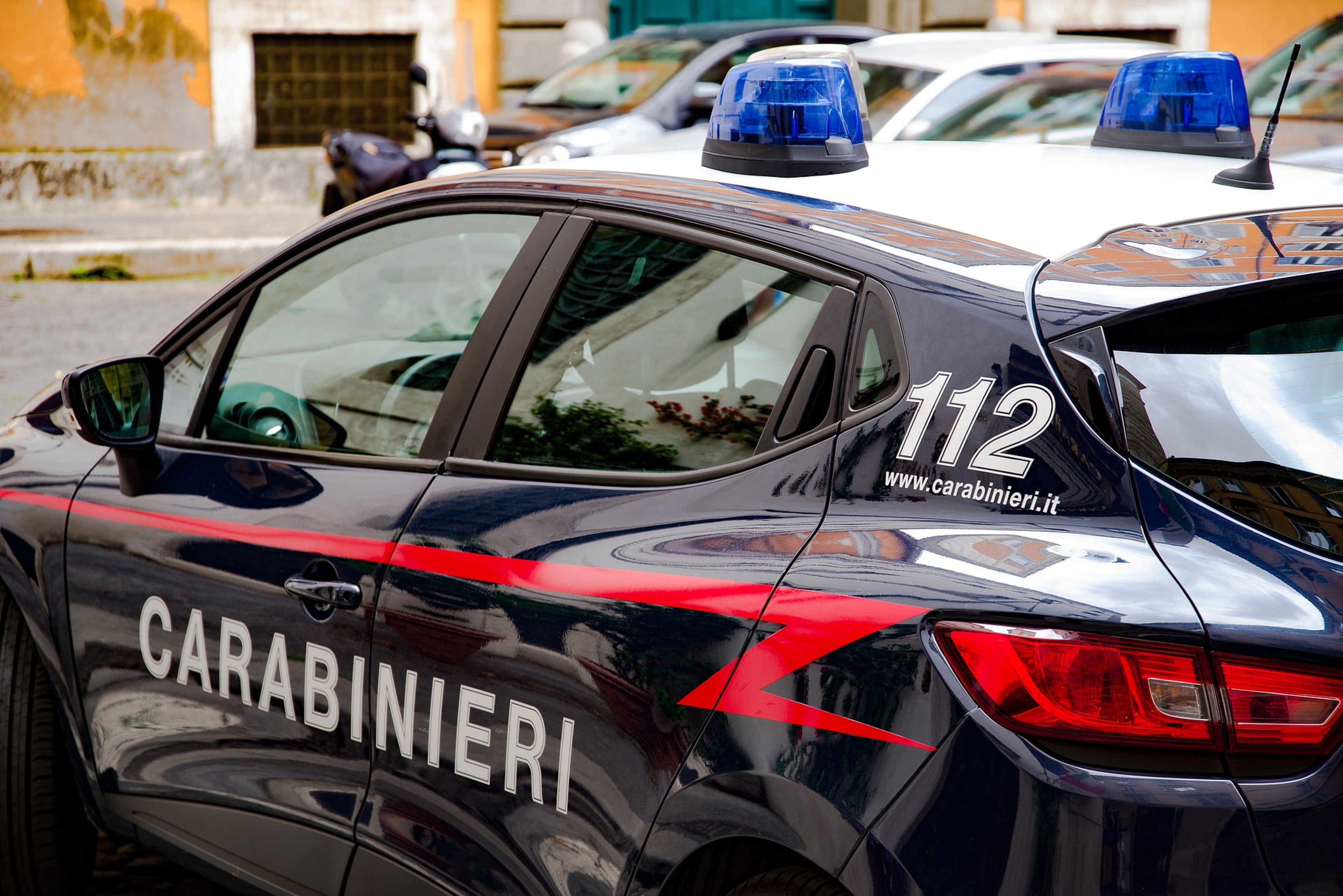 Stipendi marescialli carabinieri: quanto si guadagna? Cover